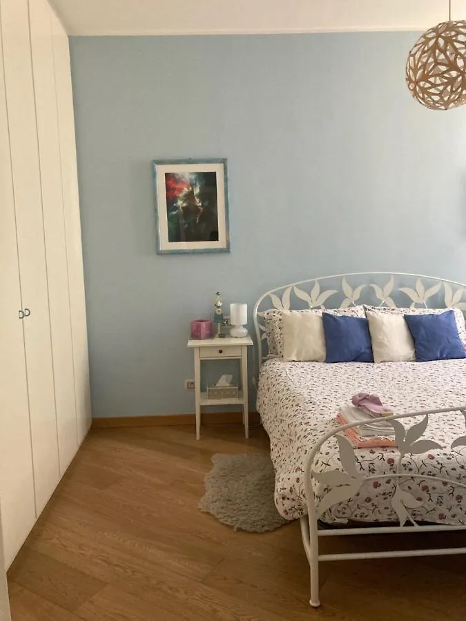 Squisito Appartamento In Stabile Vecchia Milano Apartment